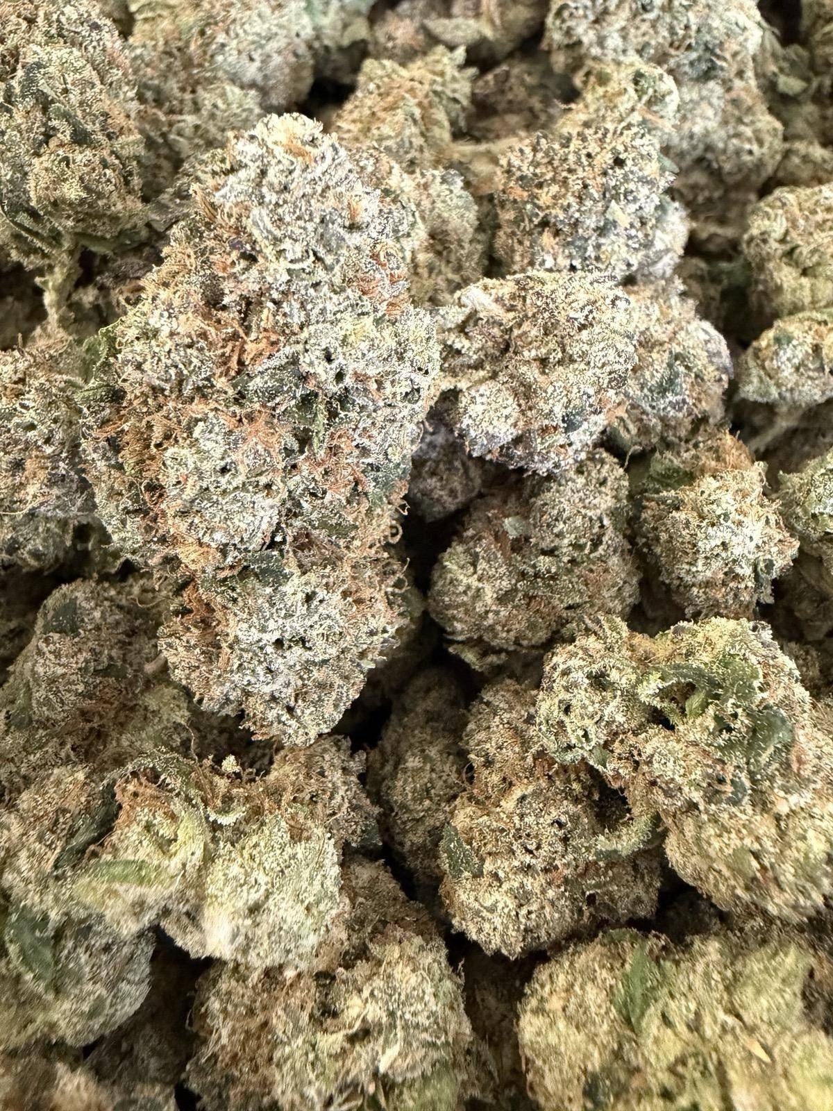 100 Oz Candy Gas